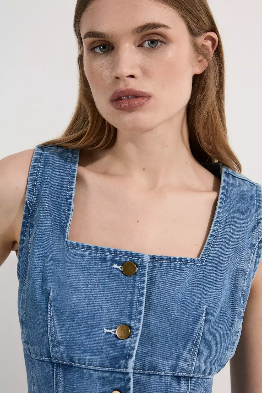 【新品未使用タグ付き】curve soft denim / size2 Denim Soft Wash Sleeveless Square Neck Top | Karen Millen